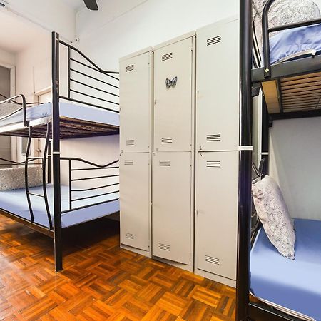 Spot On 89872 Kuantan Backpackers Hotel Ngoại thất bức ảnh