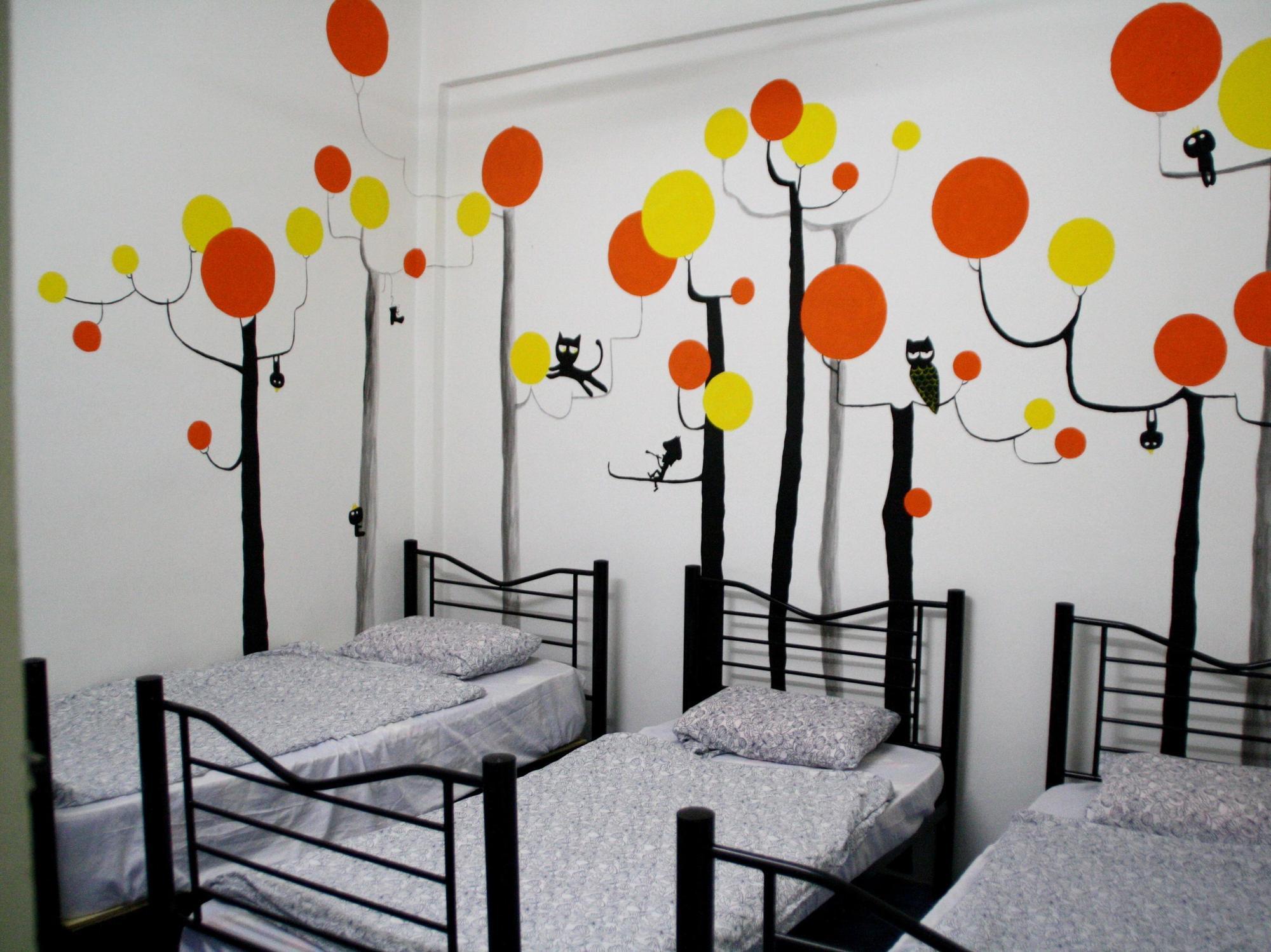 Spot On 89872 Kuantan Backpackers Hotel Ngoại thất bức ảnh